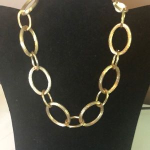 Gold link necklace